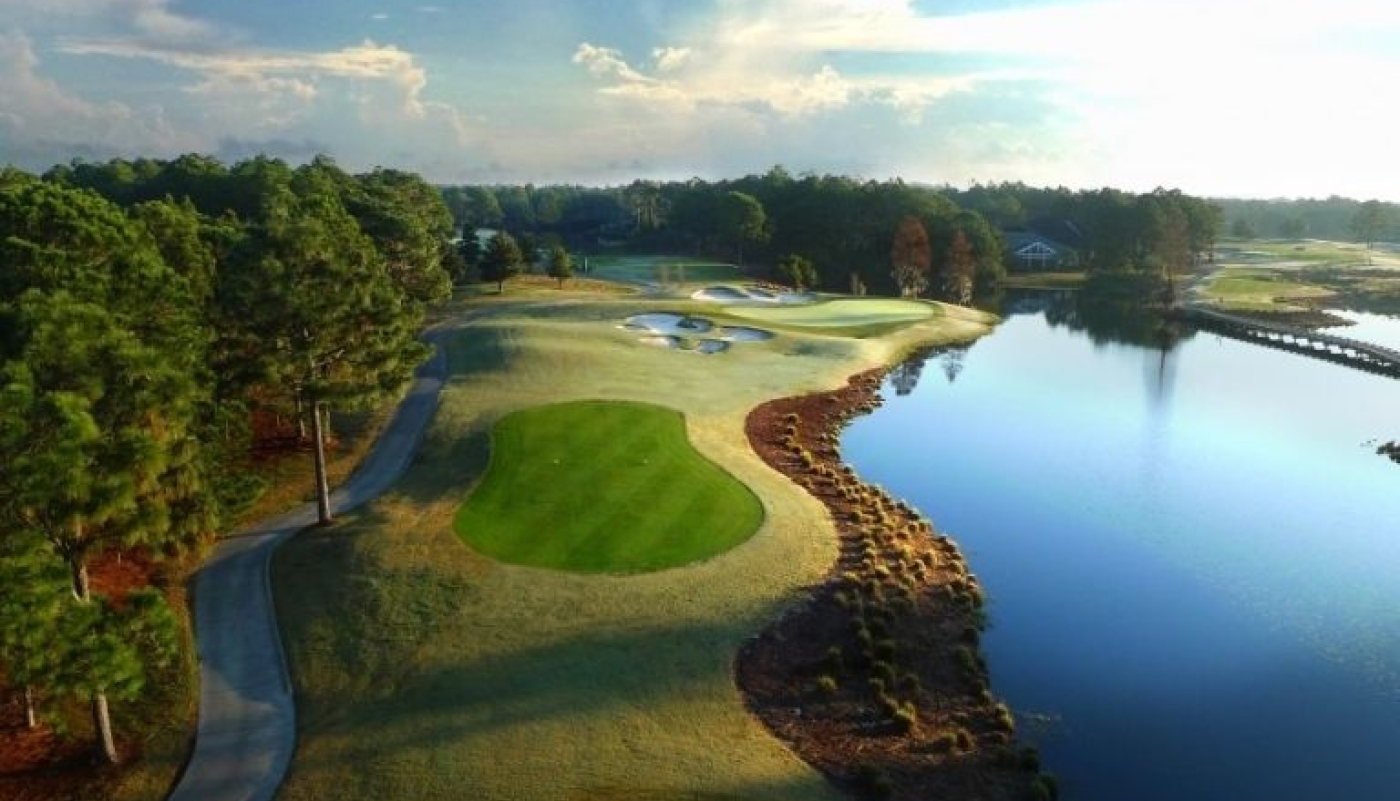 Raven Golf Course hole 8 aerial shot