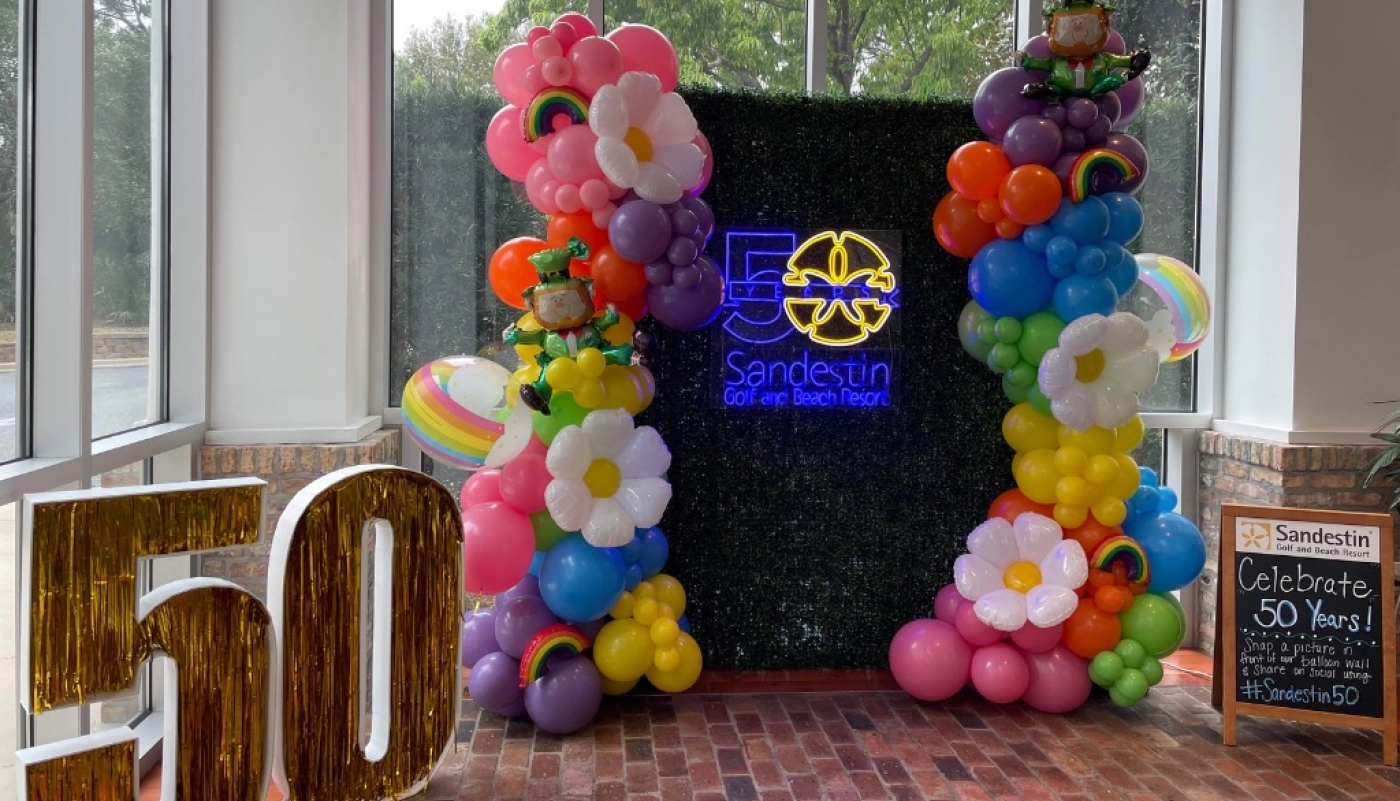 Balloon Wall