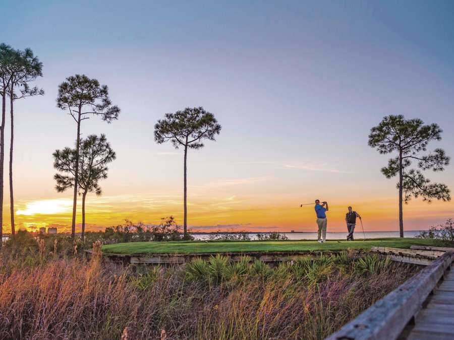 Burnt Pine golf club