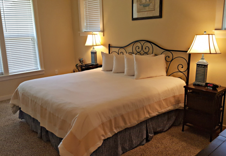 bedroom in a three bedroom unit at Lakeside