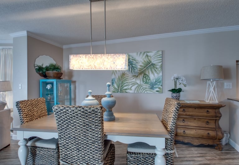 dining area a beachside towers