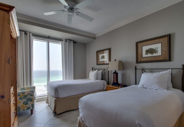 bedroom at westwinds