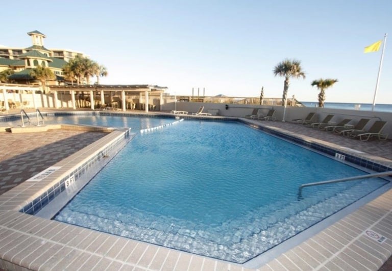 The pool at Beachside