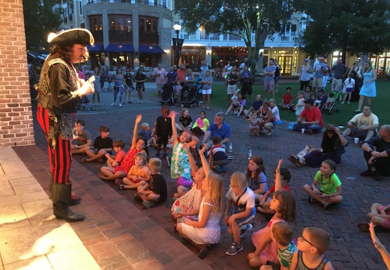 pirate in front of children