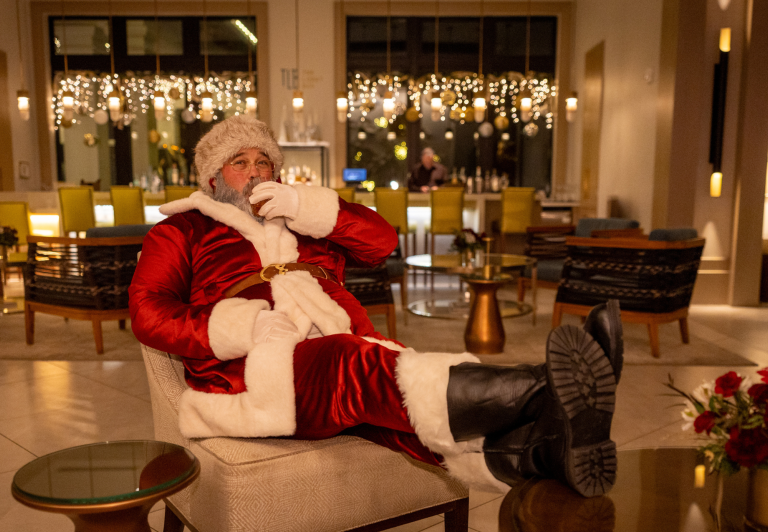 Sandestin Holiday Hours, Events & Seasonal Guide