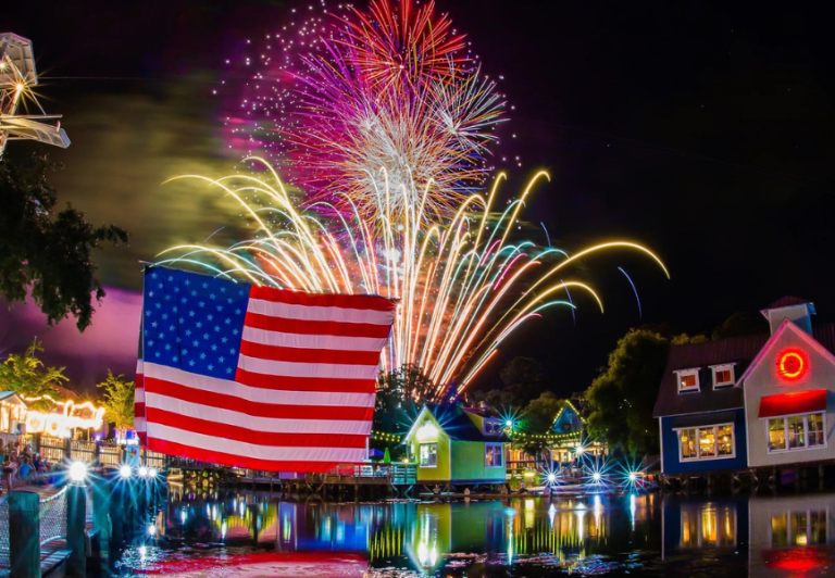 Red, White & Baytowne