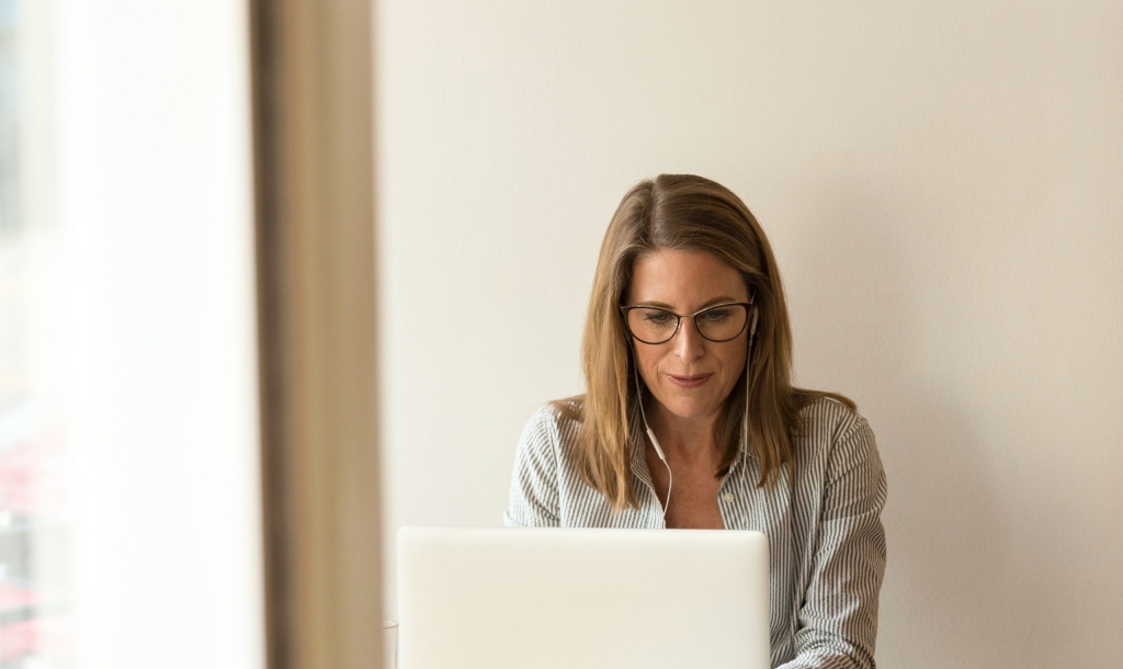 woman working at a laptop