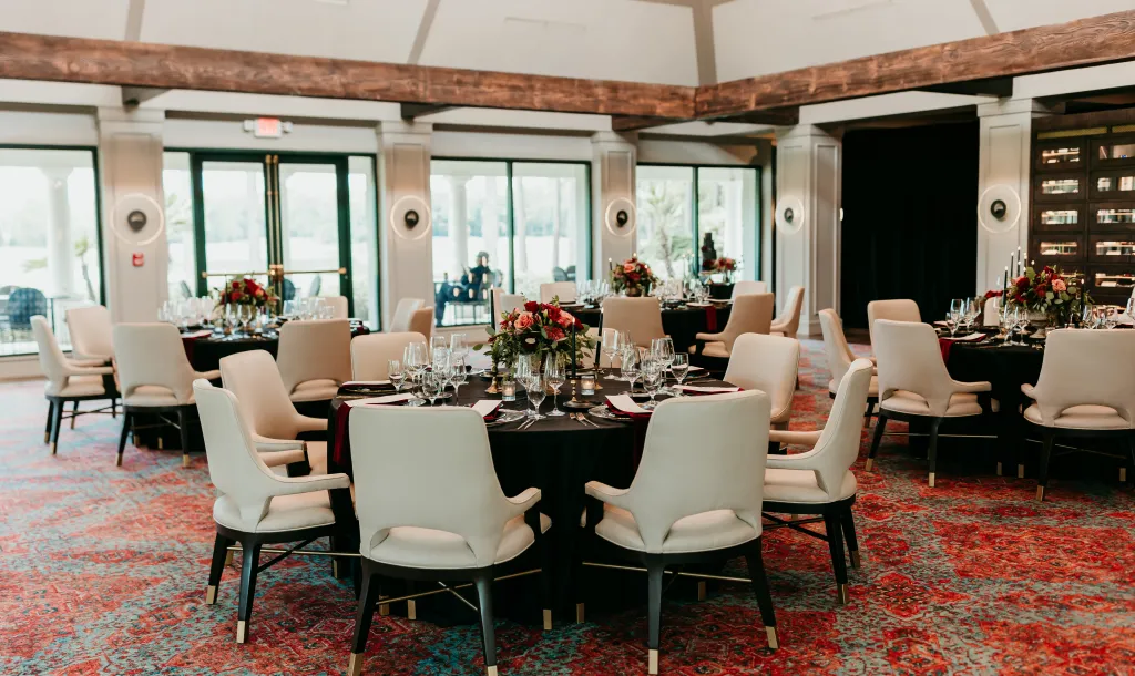 Burnt Pine dinning room wedding