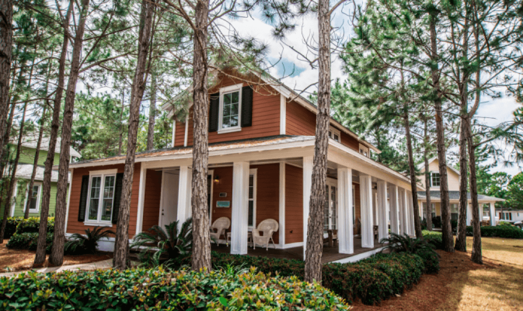 Exterior of a two bedroom lakeside cottage