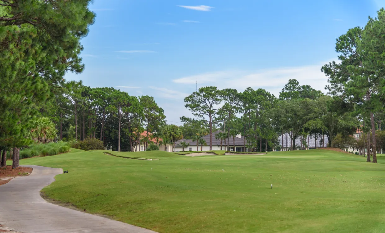 Burnt Pine Golf Course